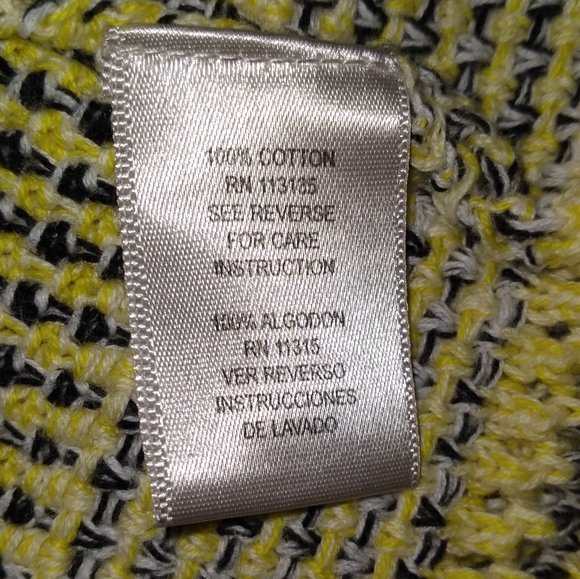 Leo & Nicole Lightweight Sweater, size XL - Picture 5 of 6